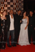 Katrina Kaif, Ranbir Kapoor, Arjun at Raajneeti Premiere - inditop.com14