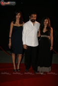 Shruti Hassan, Shenaz Treasurywala & Kamala hassan at Alice in wonderland premiere - inditop.com 2