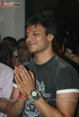 Vivek Oberoi at Andheri Ka Raja Ganpati 5