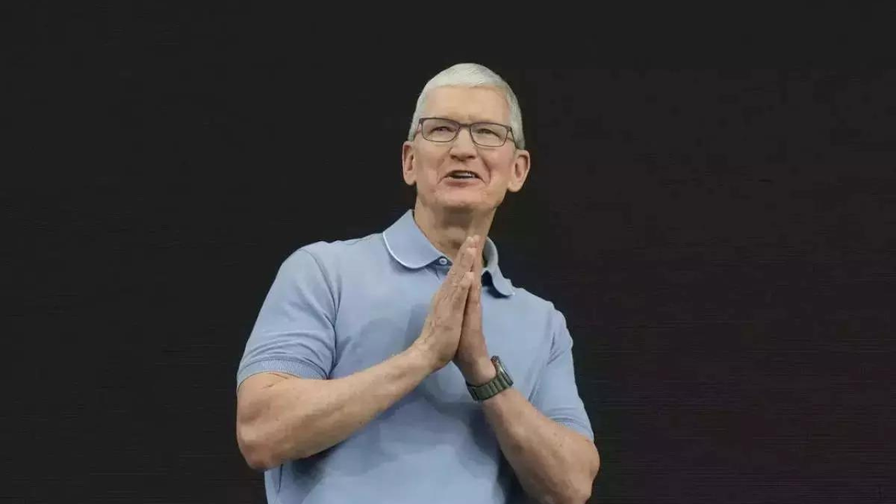 Tim Cook can’t run Apple forever. Who’s next?